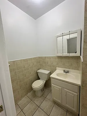 Rented by R New York | media 22