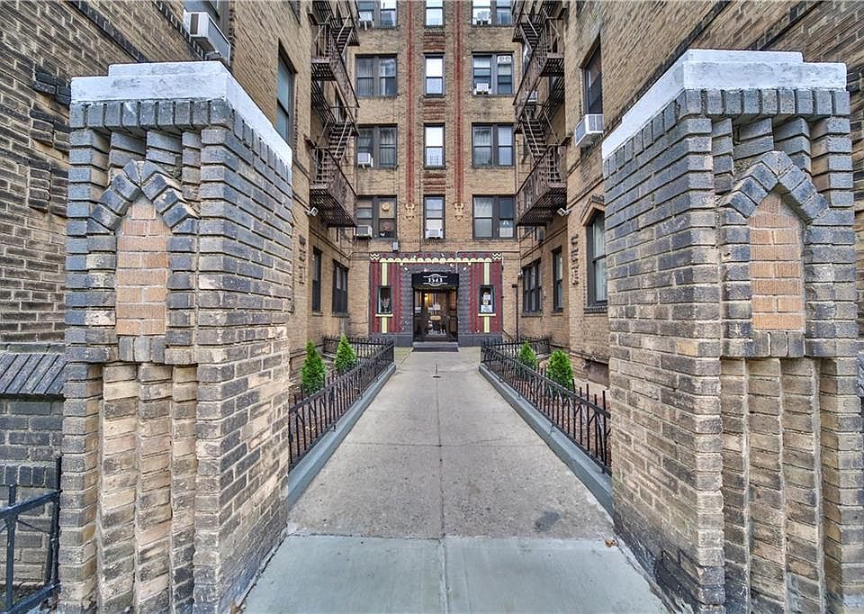 1st image of 1543 W 1st St APT F8