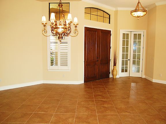 2nd image of 7636 Pointe Venezia Dr