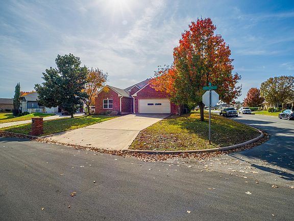 3rd image of 349 Firestone Dr