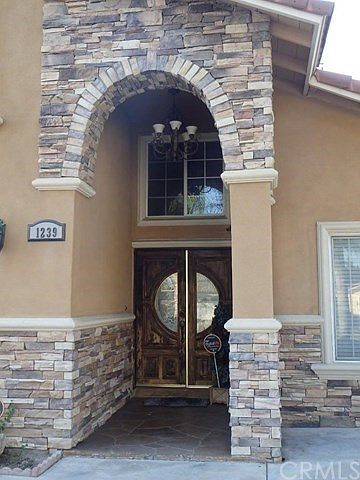 1st image of 1239 Ronnie St