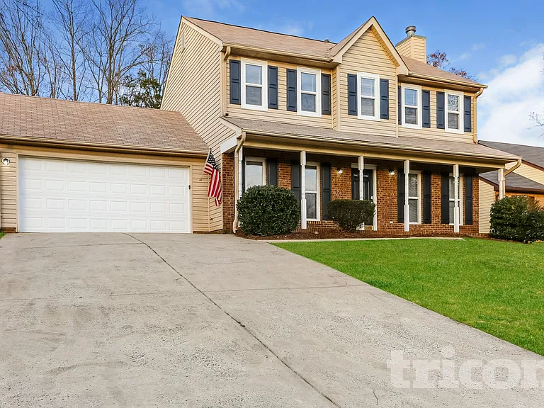 8009 Vermilion Dr — Photo 1
