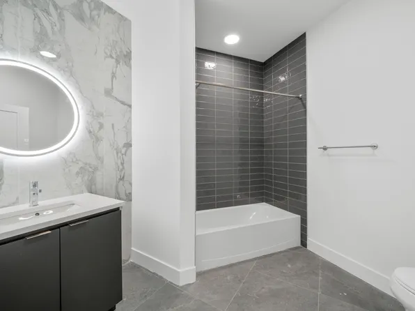 17 Avenue East image 48 of 65