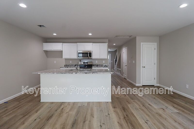 1st image of 214 N Cleveland St Unit A