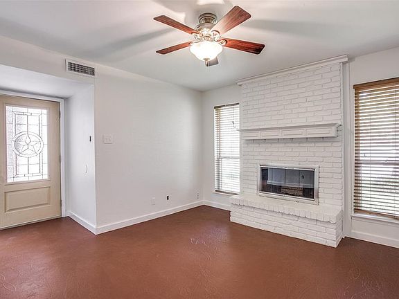 4th image of 2103 Warnford Pl