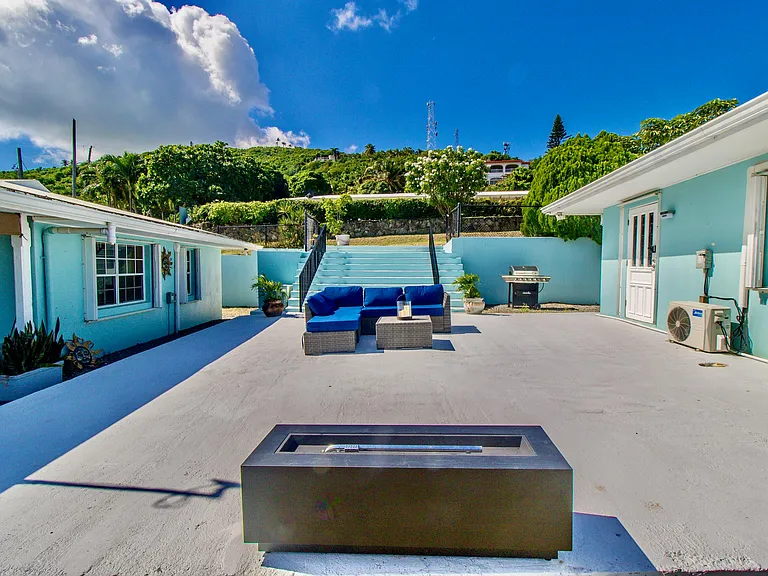 6BB Two Little Princesse Cir — Photo 16