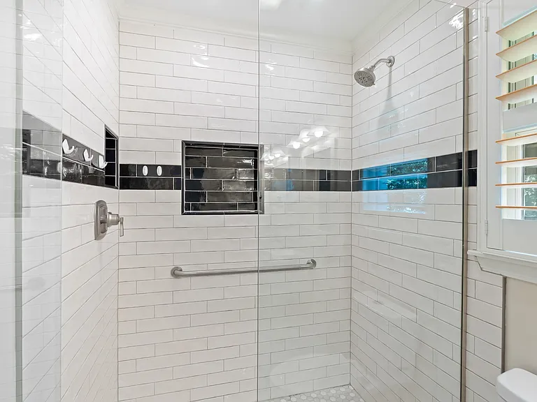 5249 Meadow Garden Ln — Photo 16
