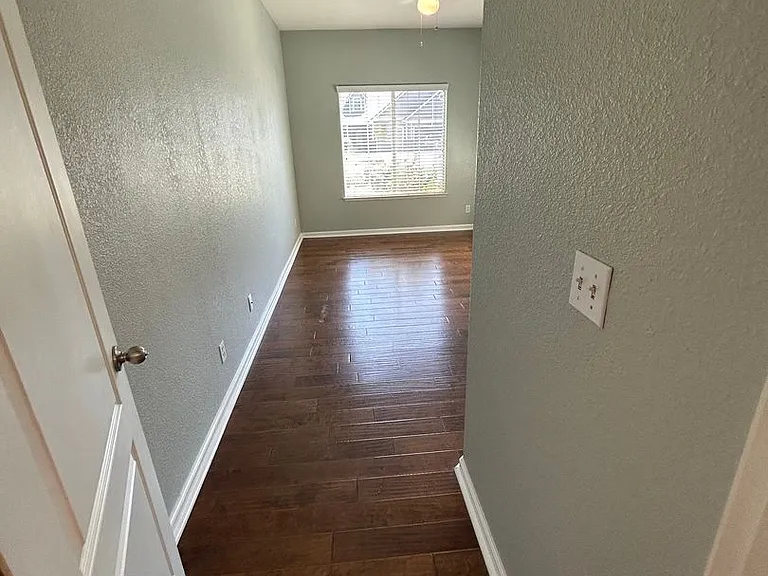 5032 W Modoc Ave — Photo 11