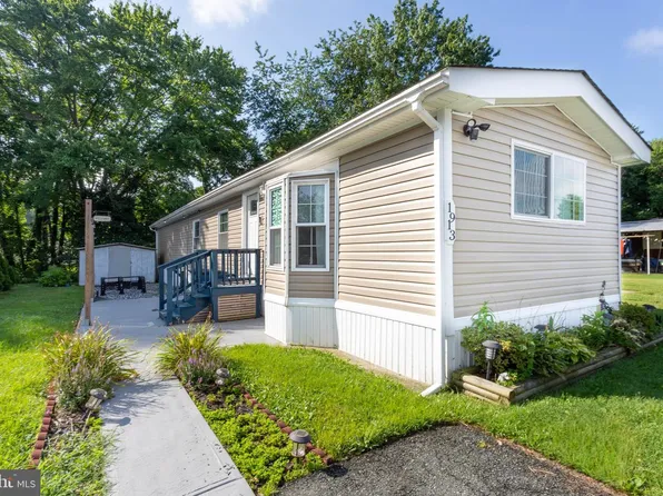 1913 Steven Dr, Edgewood, MD 21040