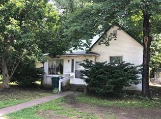 411 W Dunn St, Monett, MO 65708