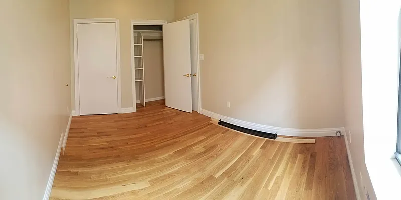 Rented by Smart NY Realty LLC | media 12