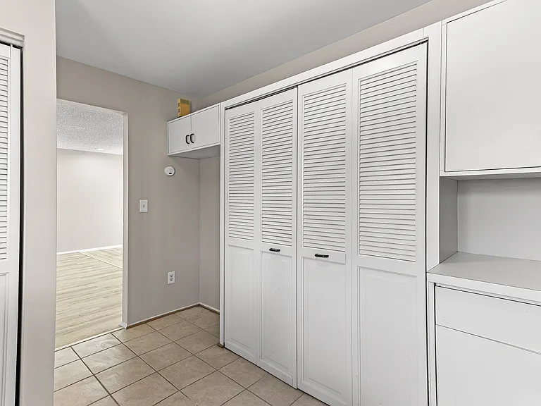 5317 Fairway Ln — Photo 18