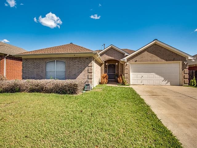 1st image of 7315 Fossil Hill Dr