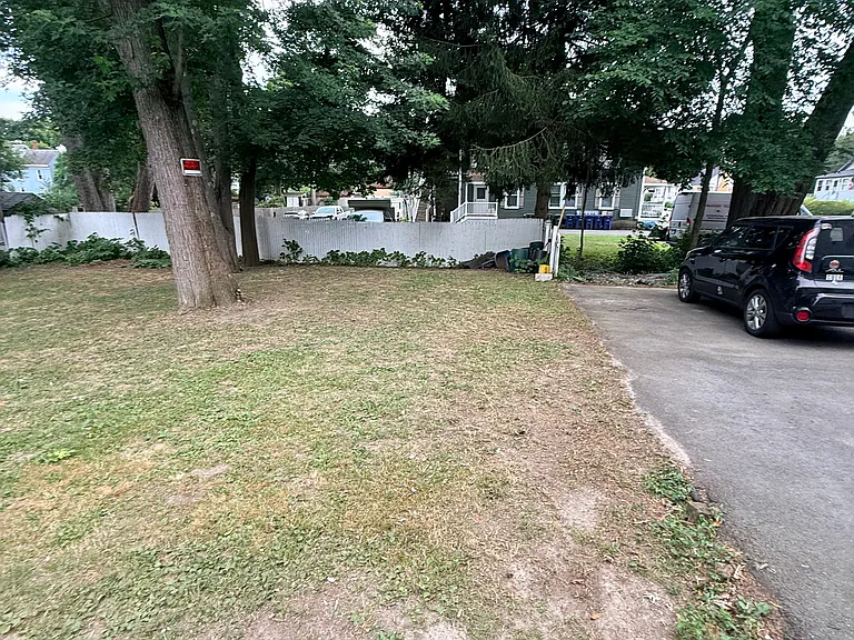 98 Central St #1 — Photo 35