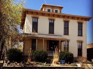 213 S 5th St, Hannibal, MO 63401