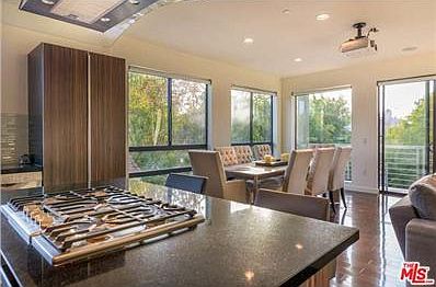 5th image of 810 N Croft Ave #201