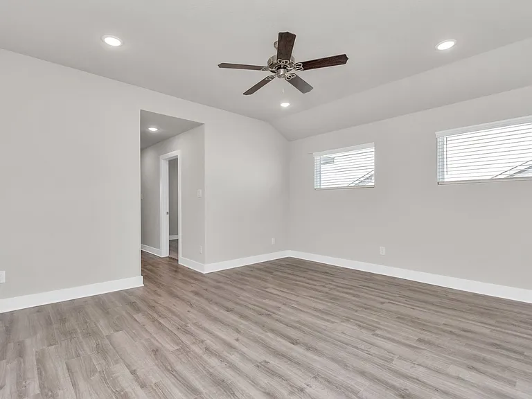 21019 Bay Village Dr #A — Photo 21