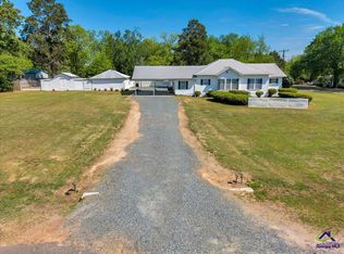 401 Josey Ave, Byromville, GA 31007