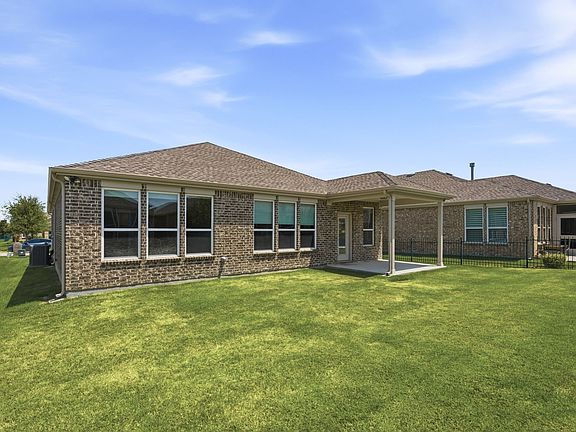 4th image of 1681 Port Royal Ln