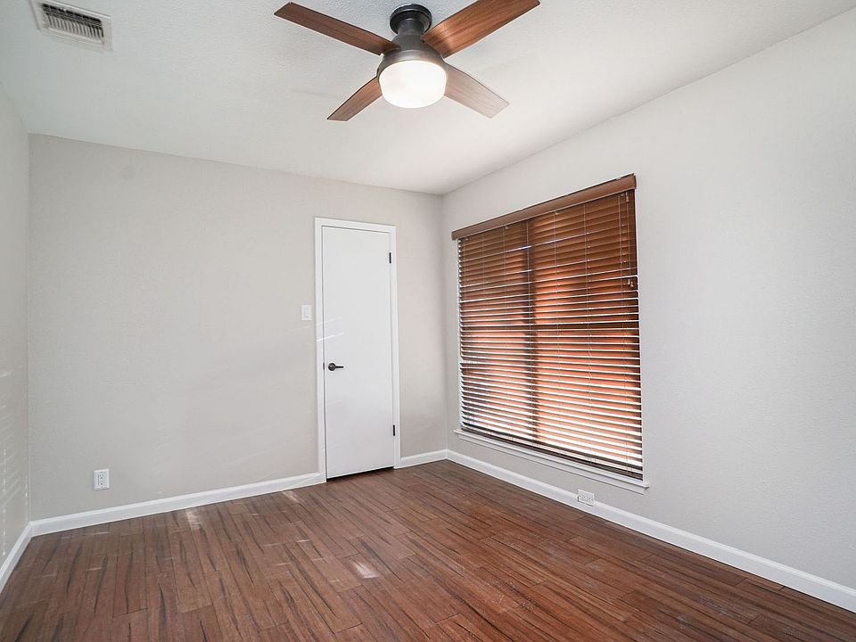 1st image of 14134 Oakland Mills St