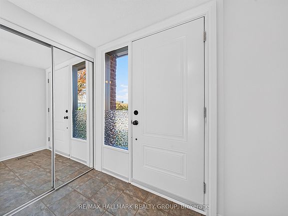 4th image of 122 Costello Ave