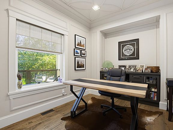 3rd image of 31991 Bench Ave