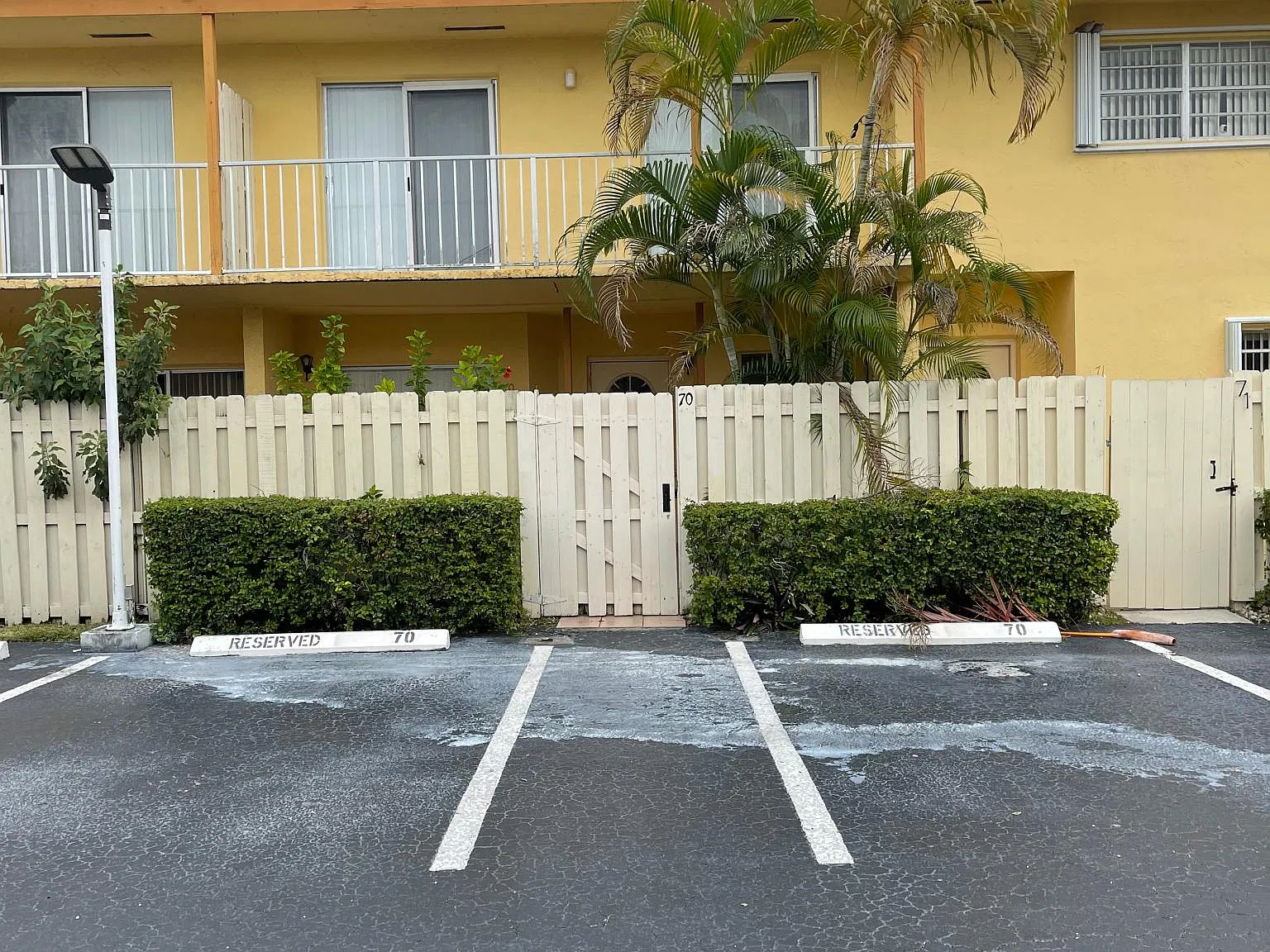 3 bed, 2.5 bath, 1522 sqft, $2,600 — Photo 1