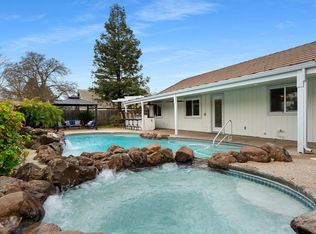 214 N Cinnamon Dr, Galt, CA 95632