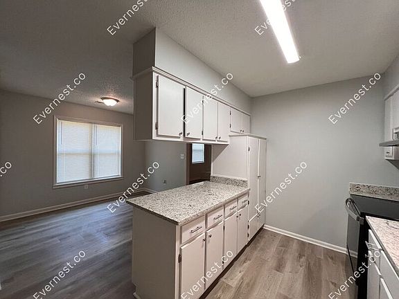 2nd image of 1615 Tissington Dr