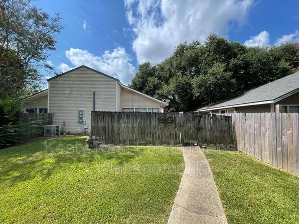 405 Fox Run Ave #2, Lafayette, LA 70508
