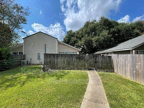 405 Fox Run Ave #2 Photo 1