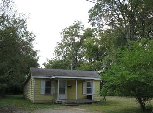 208 S Wood St, Stuttgart, AR 72160