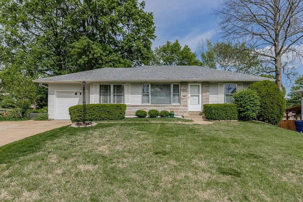 59 Buckley Meadows Dr photo 1