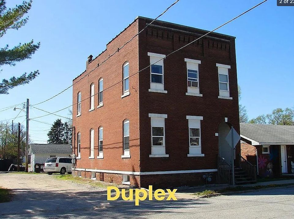 1st image of 111 N Poplar St #1