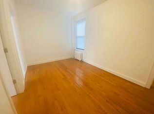 34-11 33rd St #1A, Astoria, NY 11106