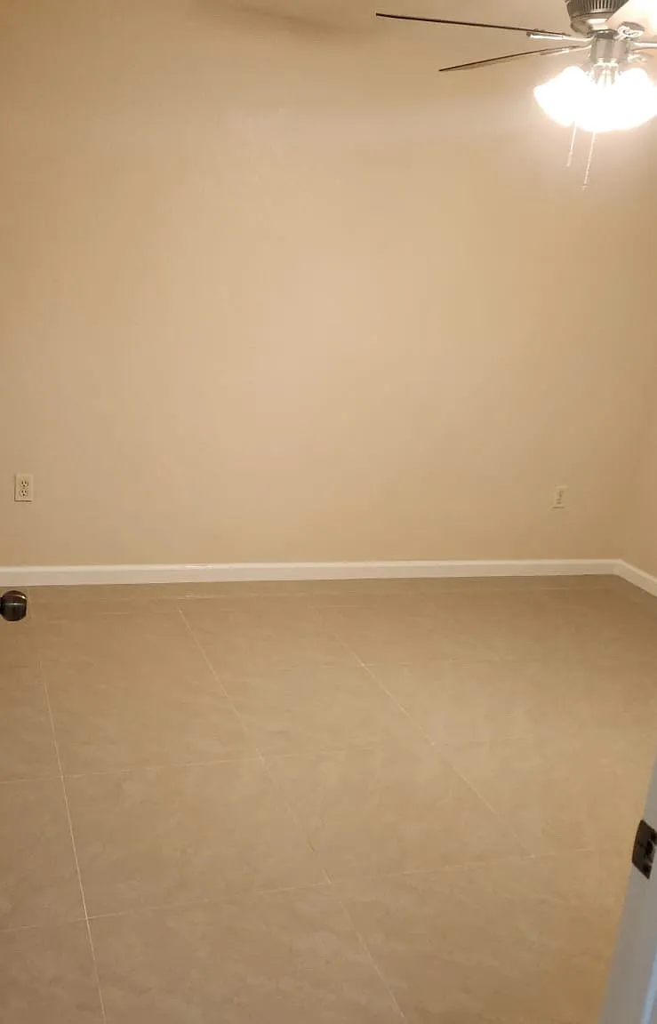 4 bed, 1643 sqft, $1,900 — Photo 1