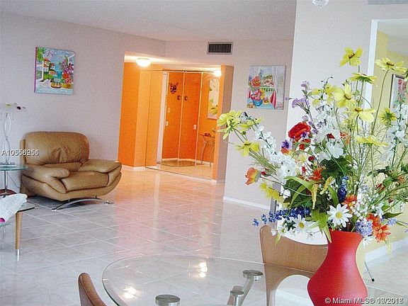 4th image of 230 174th St APT 919