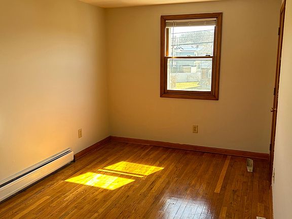 2nd image of 52 Symco Dr Floor 2
