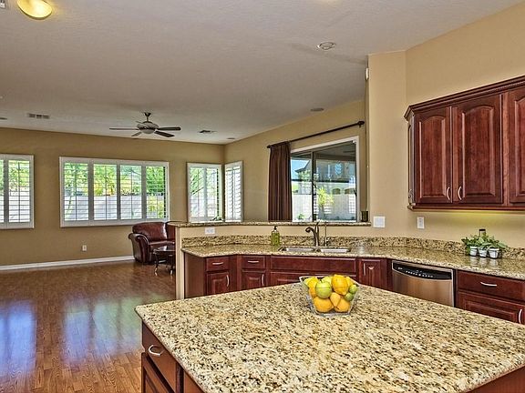 010_Kitchen View