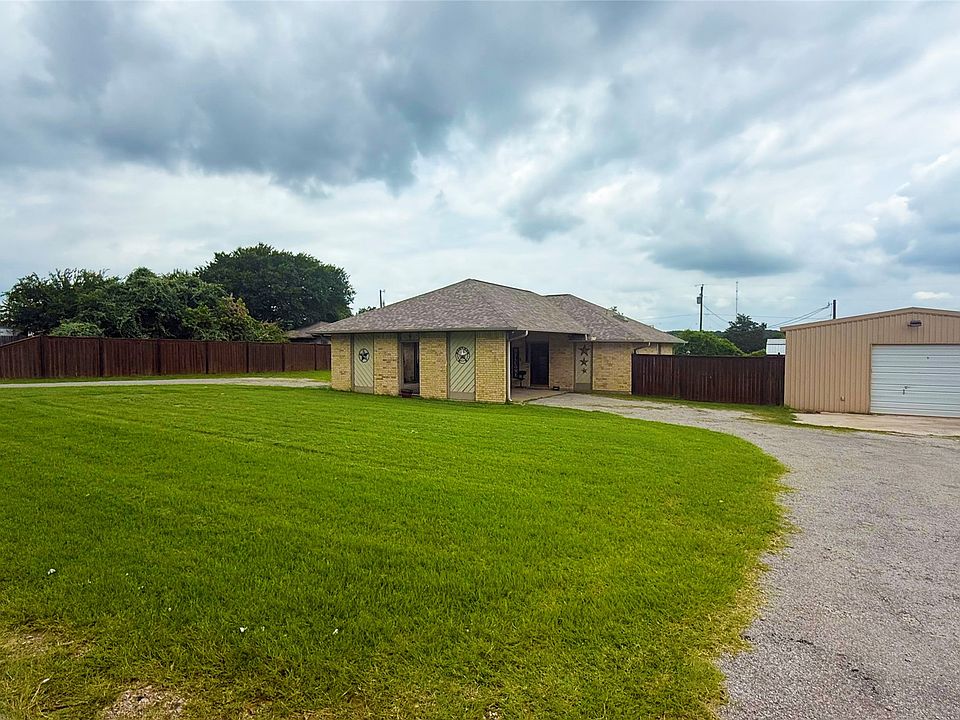 1st image of 1356 Kerry Ln