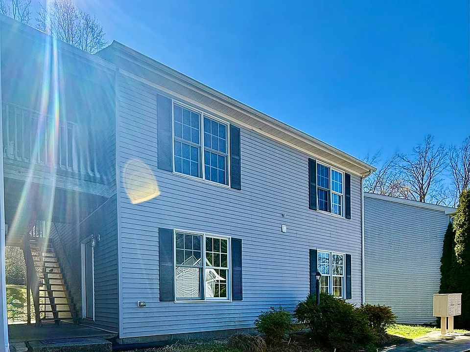1st image of 12518 Cory Ln #12