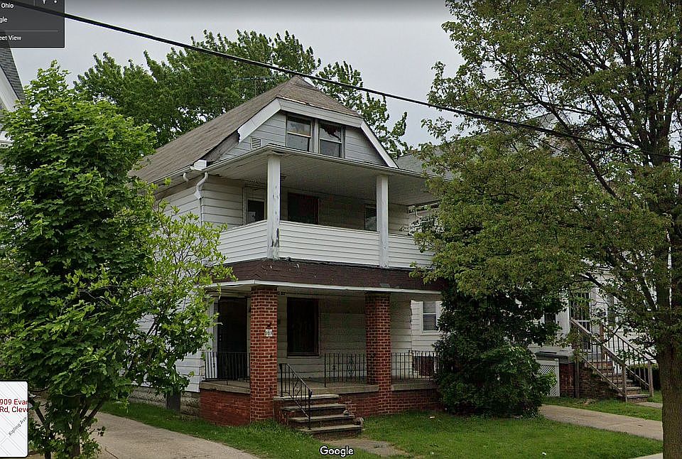 909 Evangeline RD Cleveland,