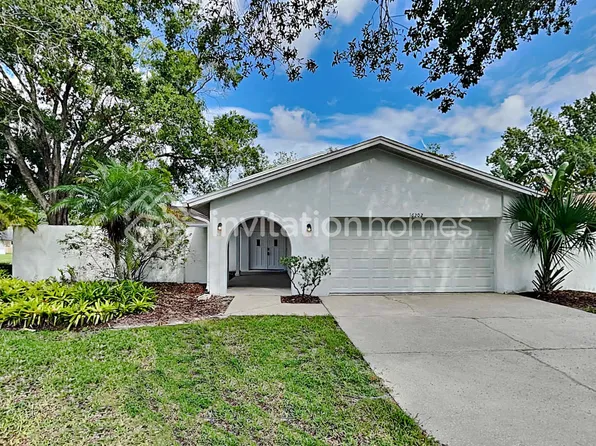 16202 Fantasia Dr, Tampa, FL 33624