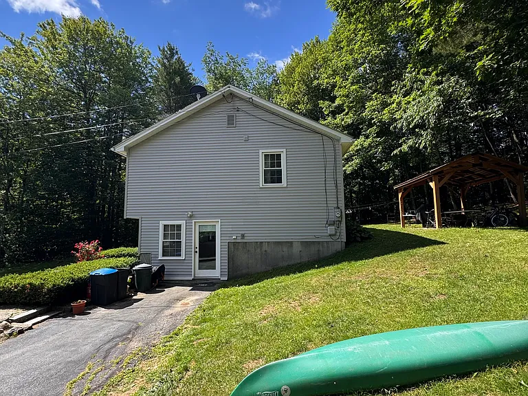 190 Pillsbury Rd — Photo 39