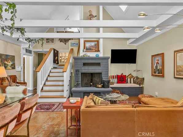 2157 Mariposa Ln, Big Bear City, CA 92314