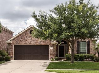 405 Fountain Park Dr, Euless, TX 76039