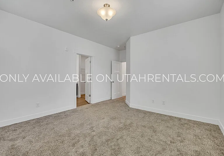 3364 W Hardman Way #204 — Photo 8