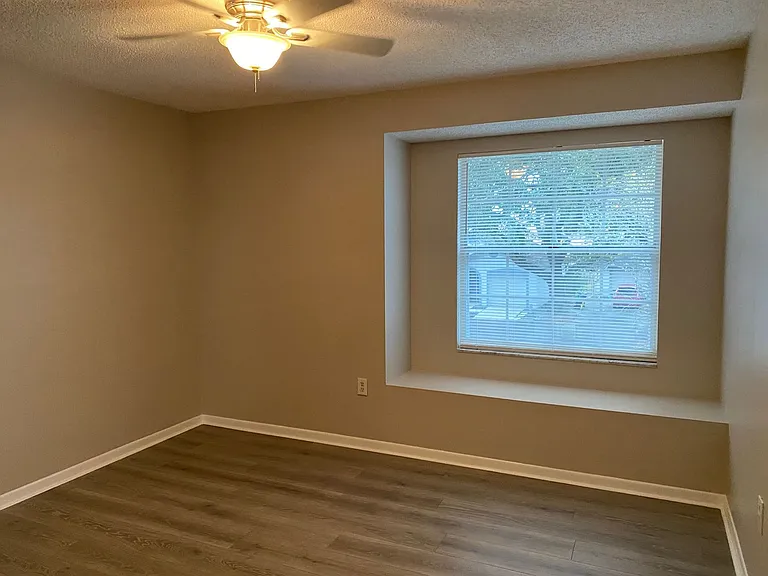 4131 Guadalupe Ct — Photo 30