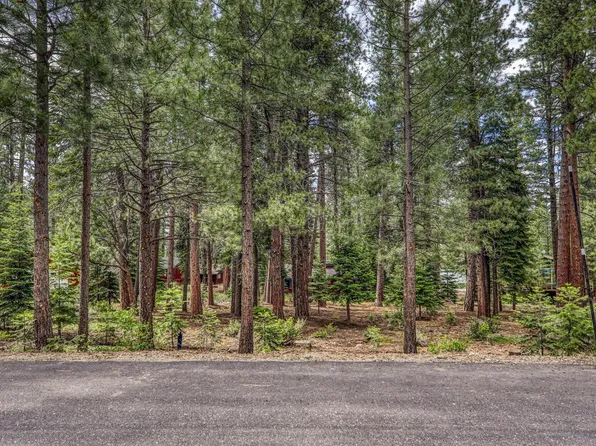 14557 Donnington Ln, Truckee, CA 96161