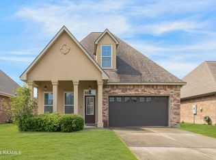 115 Sapphire Springs Rd, Youngsville, LA 70592